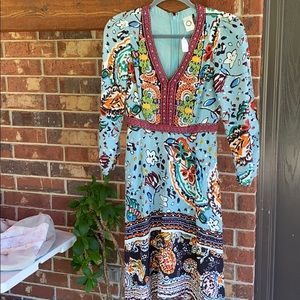 Anthropologie AKEMI + KIN